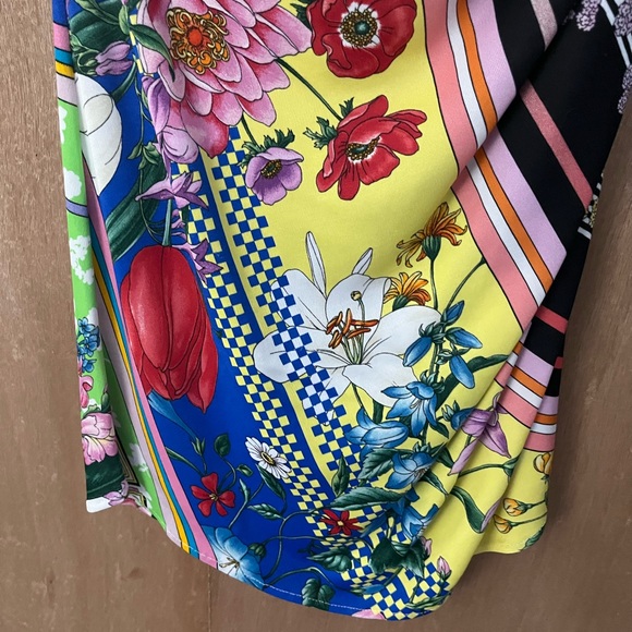 VERSACE Dress - Picture 6 of 14